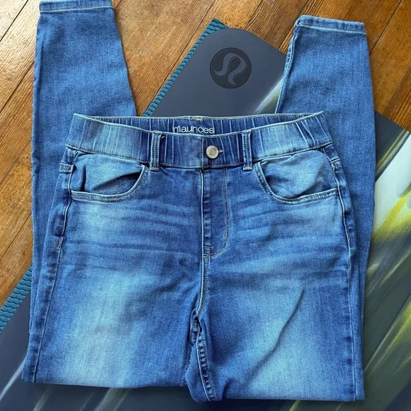 Maurices Jeans Maurices Super High Rise Jeggings Medium